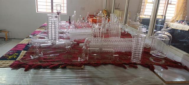 Scientific glassware inspection